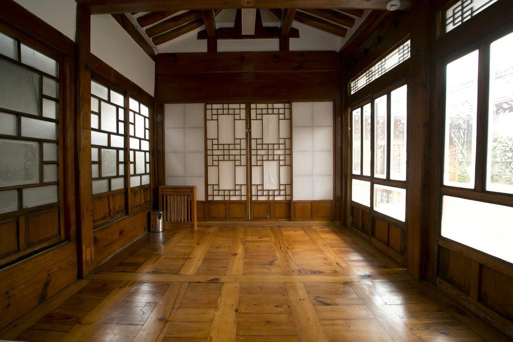 Nuri Hanok Guesthouse ソウル特別市 エクステリア 写真
