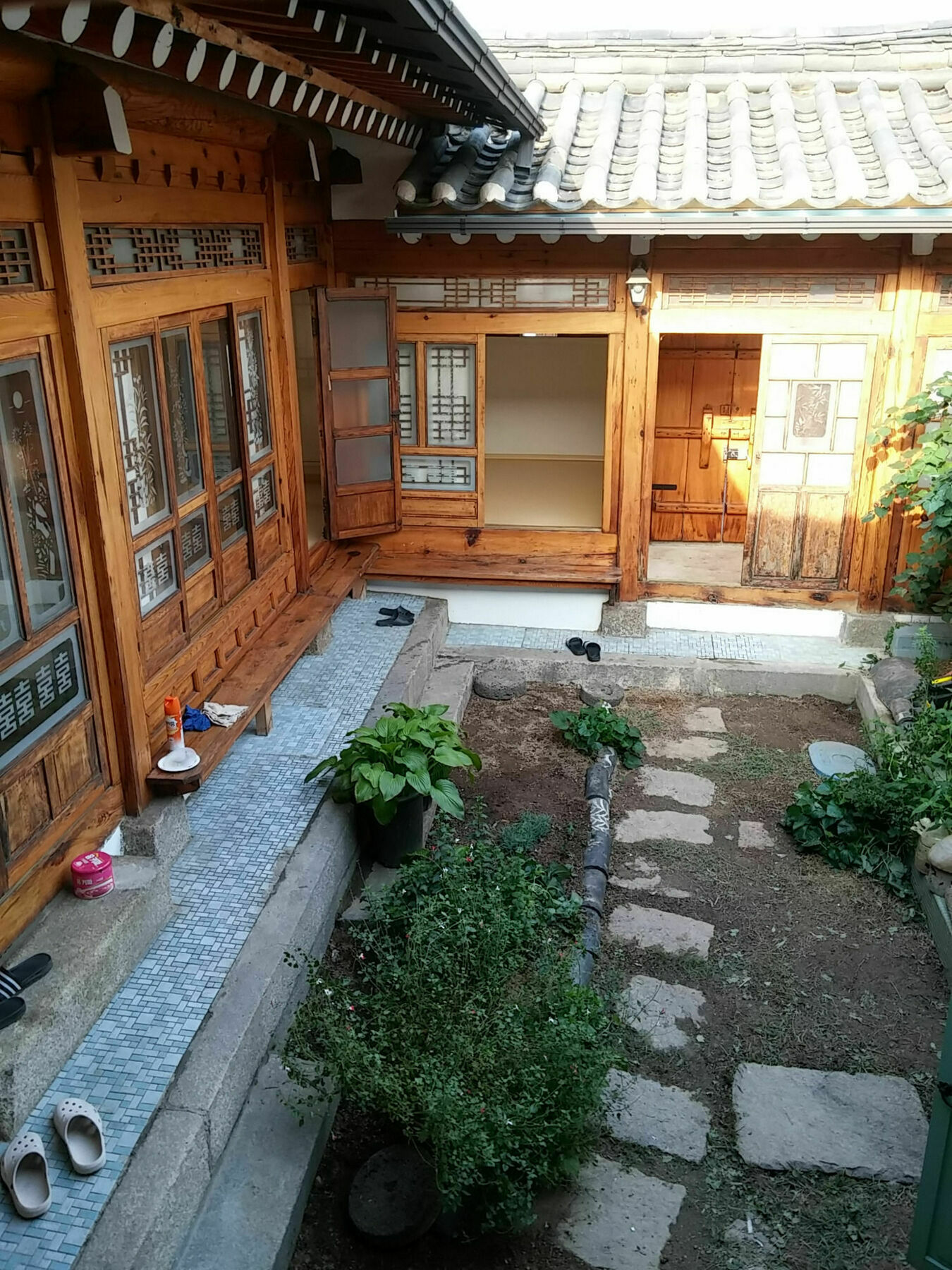 Nuri Hanok Guesthouse ソウル特別市 エクステリア 写真